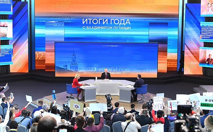 Владимир Путин: «Семейная ипотека скоро заканчивается. Правительство думает над тем, чтобы ее продлить»